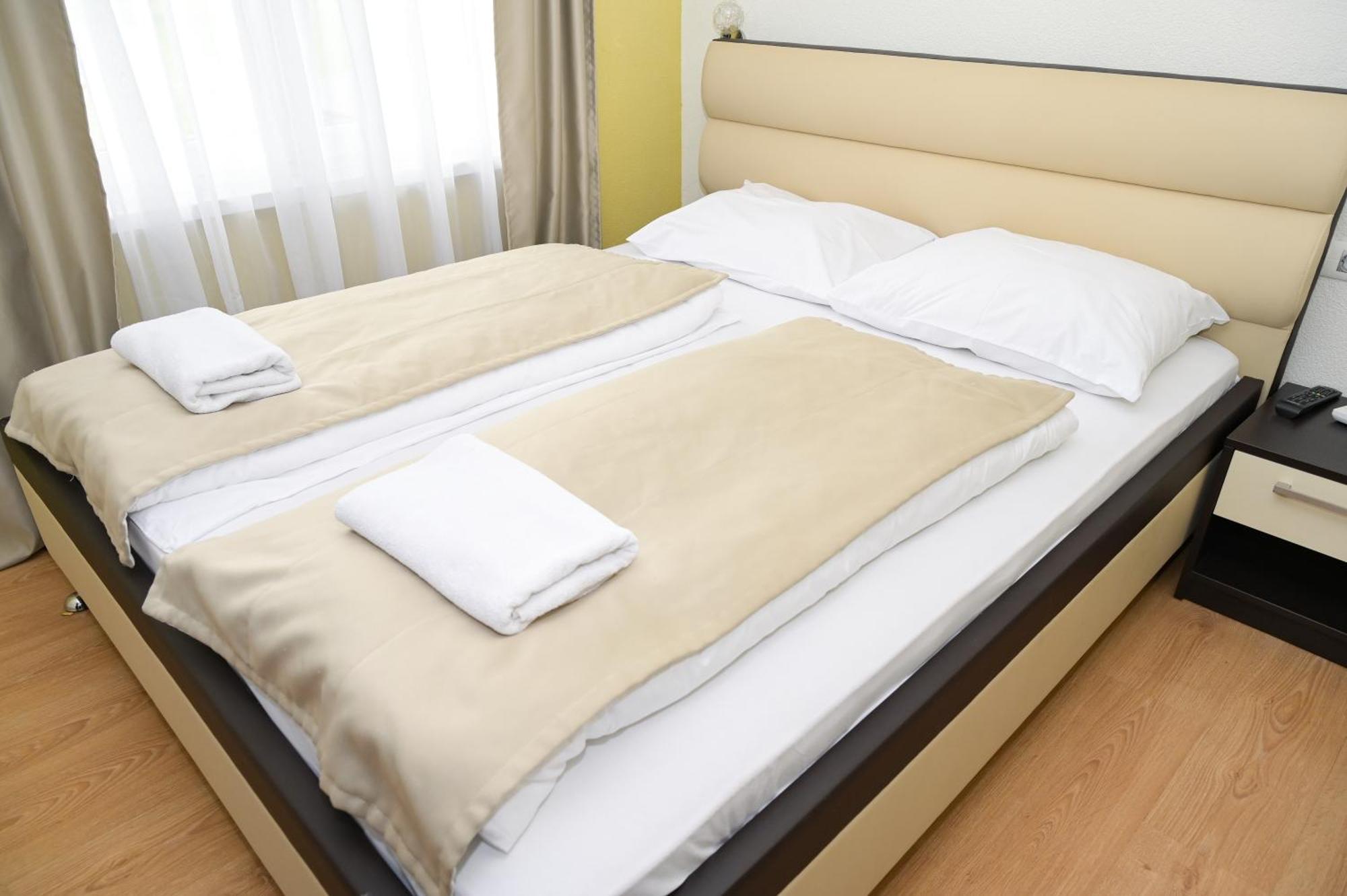 Motel Plaza Jajce Bagian luar foto