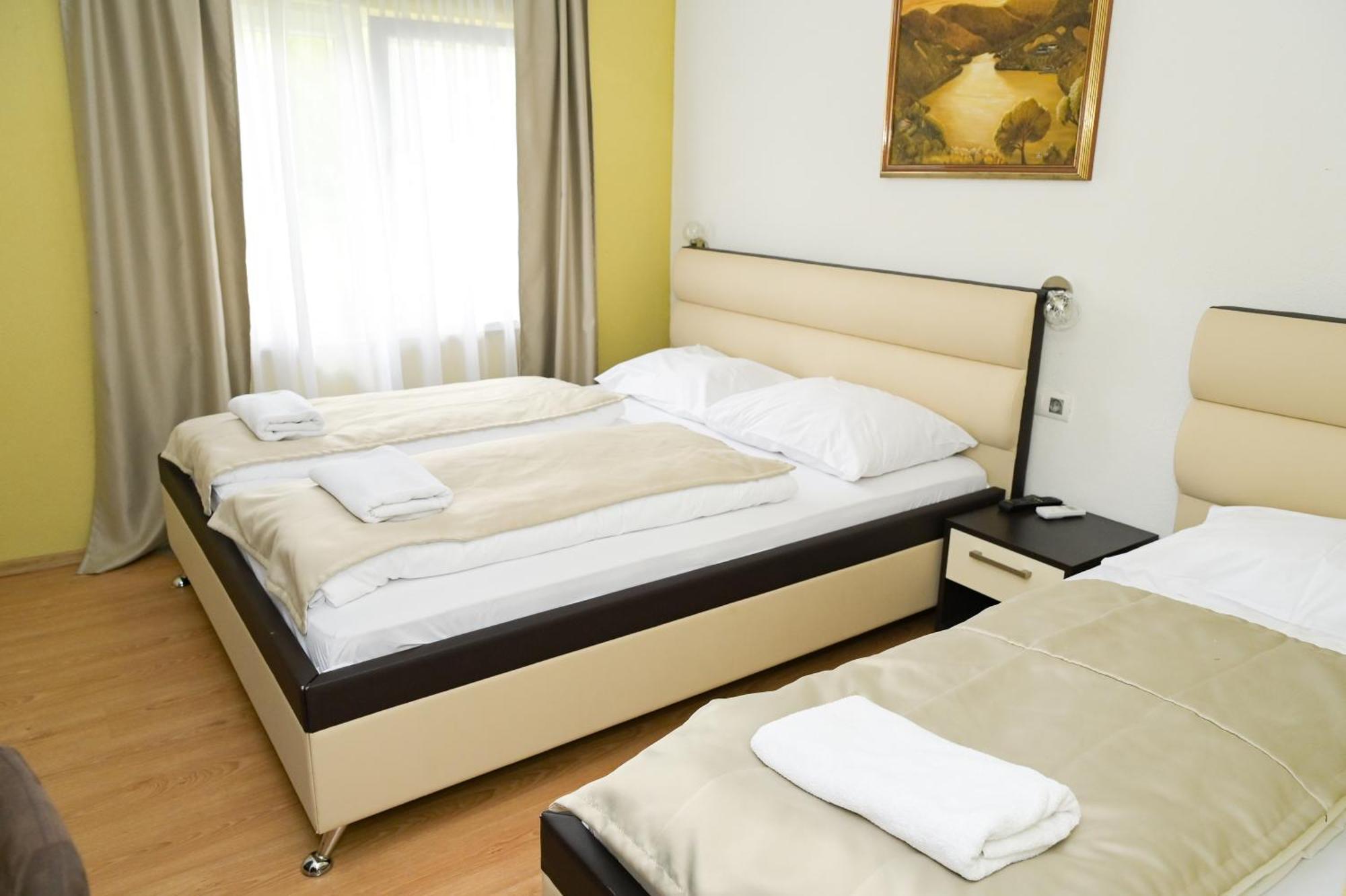Motel Plaza Jajce Bagian luar foto
