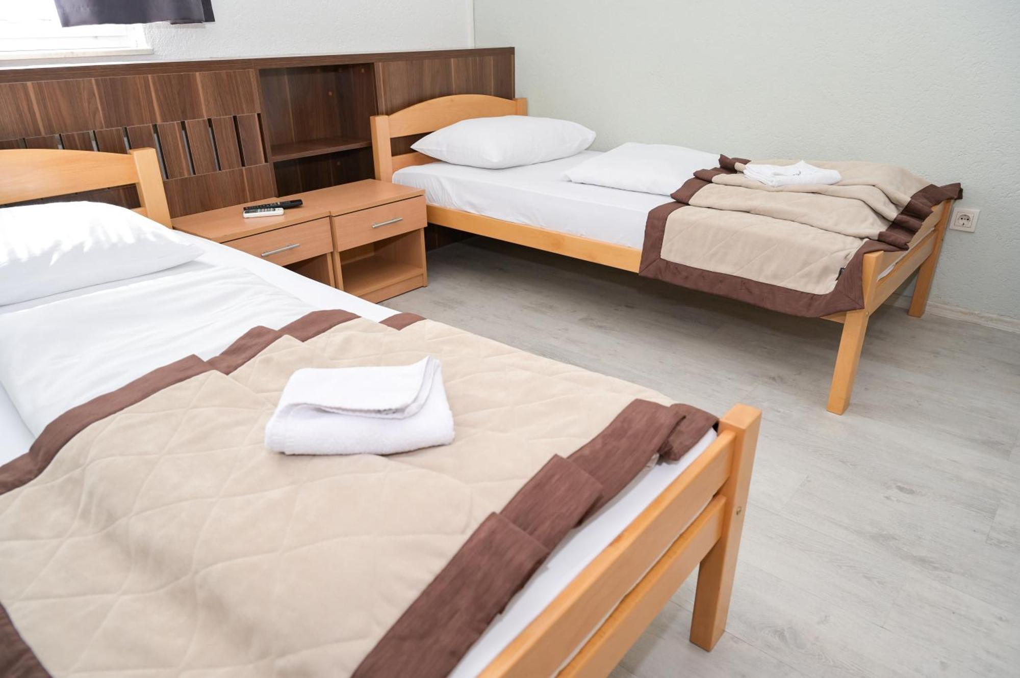Motel Plaza Jajce Bagian luar foto